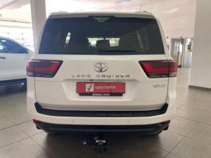 Toyota Land Cruiser 300 3.3D GX-R - Image 5