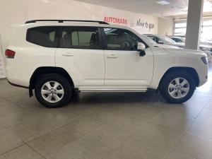 Toyota Land Cruiser 300 3.3D GX-R - Image 3