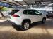 Toyota RAV4 2.0 GX - Thumbnail 2
