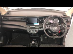 Toyota Rumion 1.5 SX manual - Image 6