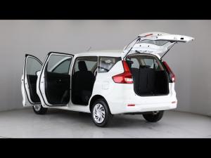 Toyota Rumion 1.5 SX manual - Image 25