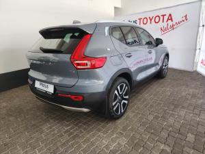 Volvo XC40 T3 Momentum auto - Image 2