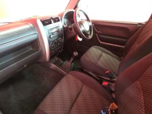 Suzuki Jimny 1.3 - Image 7