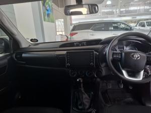 Toyota Hilux 2.8 GD-6 RB Legend RS 4X4 automaticD/C - Image 6