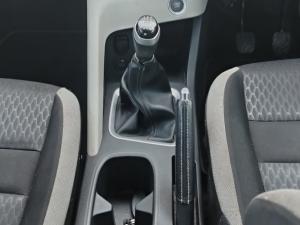 Nissan Magnite 1.0T Acenta - Image 12