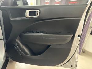 Hyundai Venue 1.0 Tgdi Motion - Image 20