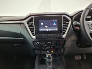 Isuzu D-Max 1.9TD double cab LS 4x4 auto - Image 12