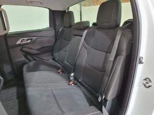 Isuzu D-Max 1.9TD double cab LS 4x4 auto - Image 15