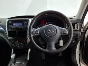Subaru Forester 2.5 X Sportshift - Image 11