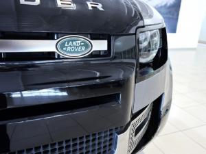 Land Rover Defender 110 D300 X - Image 13