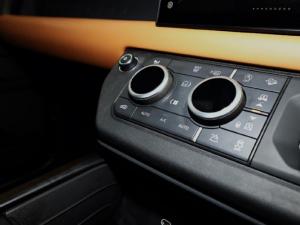Land Rover Defender 110 D300 X - Image 22