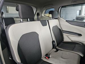 Renault Triber 1.0 Intens auto - Image 11