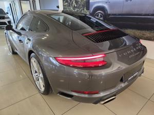Porsche 911 Carrera coupe - Image 3