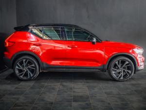 Volvo XC40 T3 R-Design - Image 4