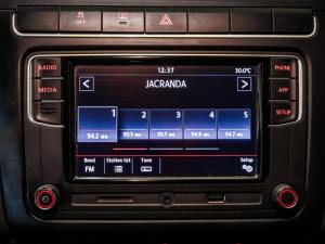 Volkswagen Polo Vivo hatch 1.6 Highline - Image 15