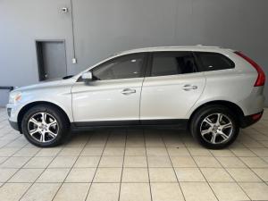 Volvo XC60 T5 Elite - Image 2