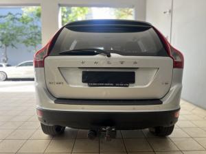 Volvo XC60 T5 Elite - Image 4