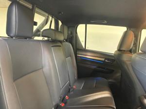 Toyota Hilux 2.8GD-6 Xtra cab Legend auto - Image 5