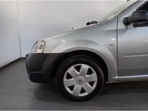 Nissan NP200 1.6i safety pack (aircon) - Image 10
