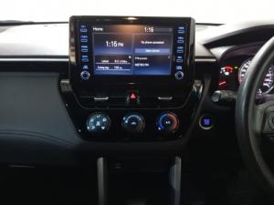 Toyota Corolla Cross 1.8 Xi - Image 7