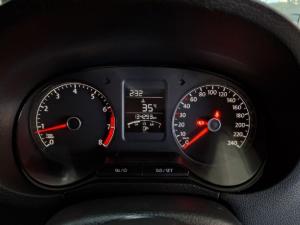 Volkswagen Polo Vivo hatch 1.4 Comfortline - Image 14