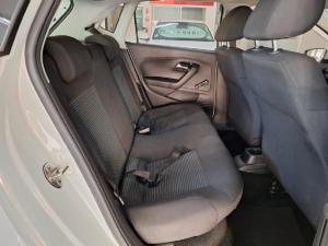 Volkswagen Polo Vivo hatch 1.4 Comfortline - Image 5