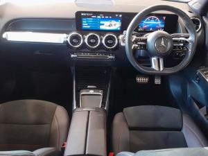 Mercedes-Benz GLB GLB220d 4Matic Progressive - Image 7