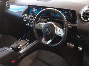 Mercedes-Benz GLA GLA200d Progressive - Image 8