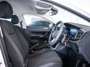 Volkswagen Polo hatch 1.0TSI - Image 11