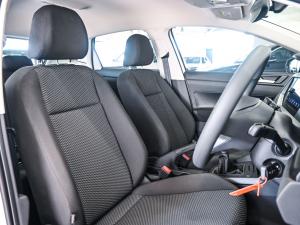 Volkswagen Polo hatch 1.0TSI - Image 12