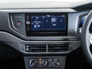 Volkswagen Polo hatch 1.0TSI - Image 18