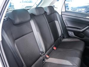 Volkswagen Polo hatch 1.0TSI Life manual - Image 16