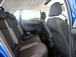 Volkswagen Polo hatch 1.0TSI Life auto - Image 9