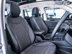 Volkswagen Tiguan 1.4TSI Life - Image 11
