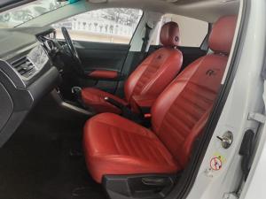 Volkswagen Polo hatch 1.0TSI Highline auto - Image 13