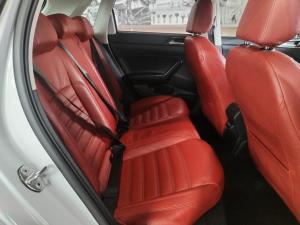 Volkswagen Polo hatch 1.0TSI Highline auto - Image 15