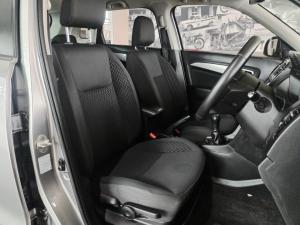 Suzuki Vitara Brezza 1.5 GLX - Image 11
