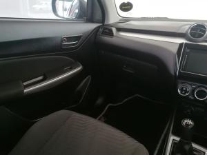 Suzuki Swift 1.2 GLX manual - Image 14
