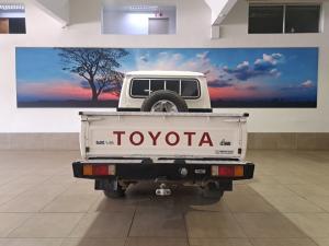 Toyota Land Cruiser 79 4.5D-4D V8 double cab LX - Image 6