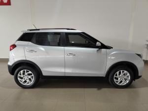 Mahindra XUV300 1.5TD W6 - Image 4