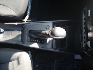 Toyota Starlet 1.5 XS auto - Image 12