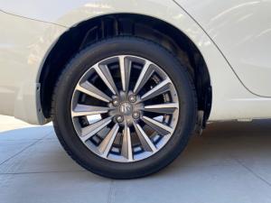 Suzuki Ciaz 1.5 GLX manual - Image 9