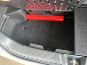 Toyota Rumion 1.5 SX manual - Image 11