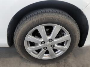 Toyota Yaris 5-door 1.0 XS - Image 12