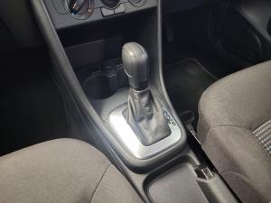 Volkswagen Polo Vivo hatch 1.6 Comfortline auto - Image 13