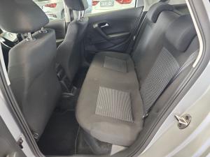 Volkswagen Polo Vivo hatch 1.6 Comfortline auto - Image 15