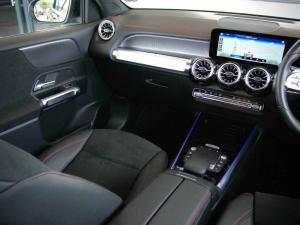 Mercedes-Benz EQB EQB350 4Matic Progressive - Image 10