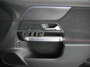 Mercedes-Benz EQB EQB350 4Matic Progressive - Image 13