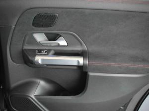Mercedes-Benz EQB EQB350 4Matic Progressive - Image 14