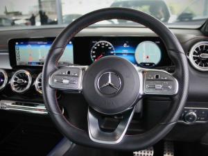 Mercedes-Benz EQB EQB350 4Matic Progressive - Image 8